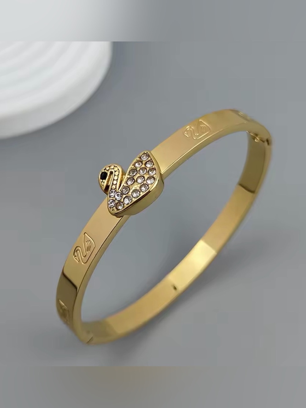 Nordstrom Gold Swan Crystal Accent Bangle Bracelet